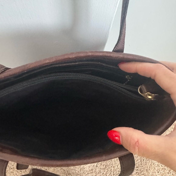Coach Dark Brown Leather Shoulder Bag - Picture 3 of 8